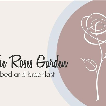 The Roses Garden Bed & Breakfast ลามัดดาเลนา ภายนอก รูปภาพ